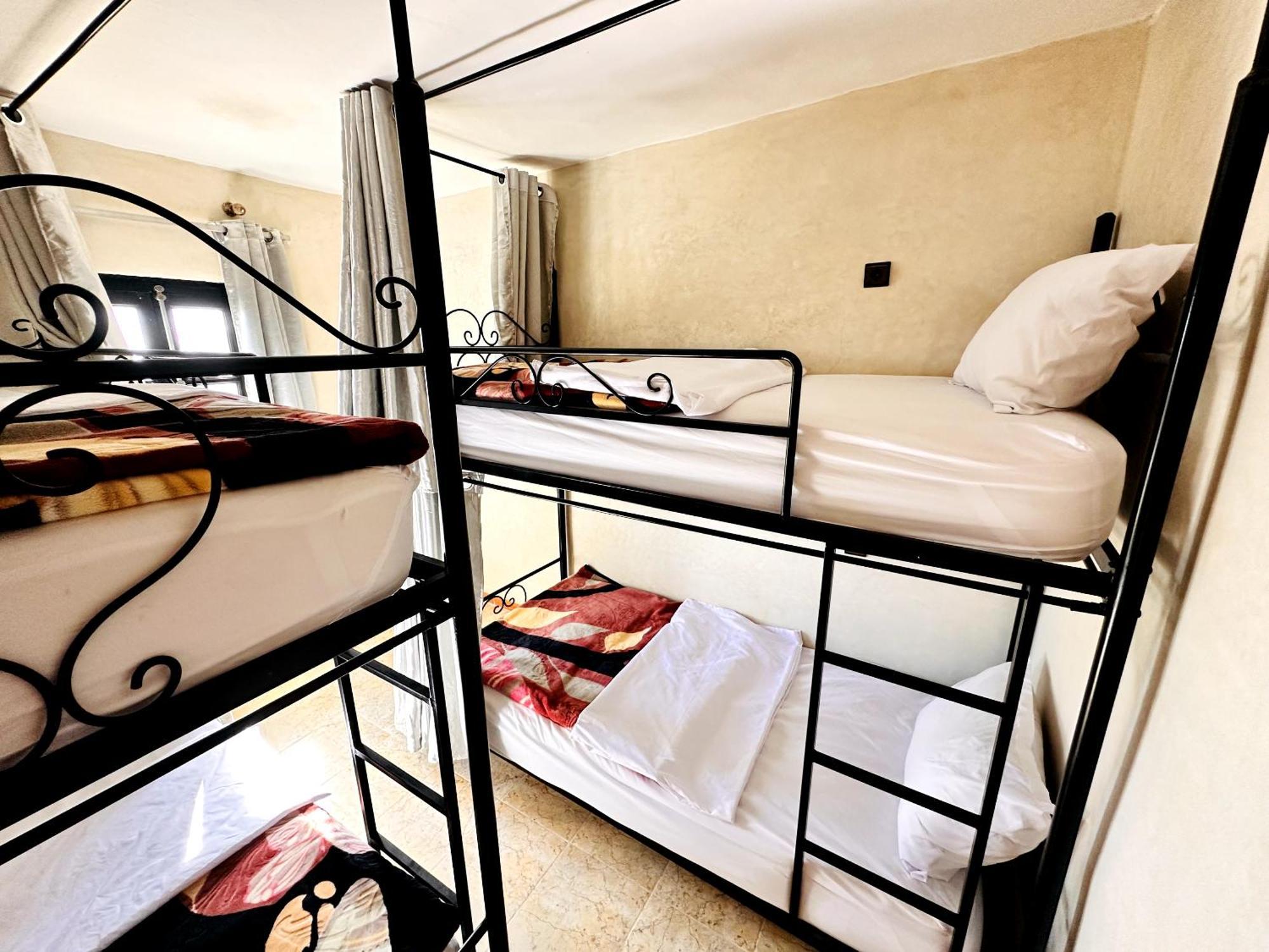 Atlas Hostel 塔哈佐特 外观 照片