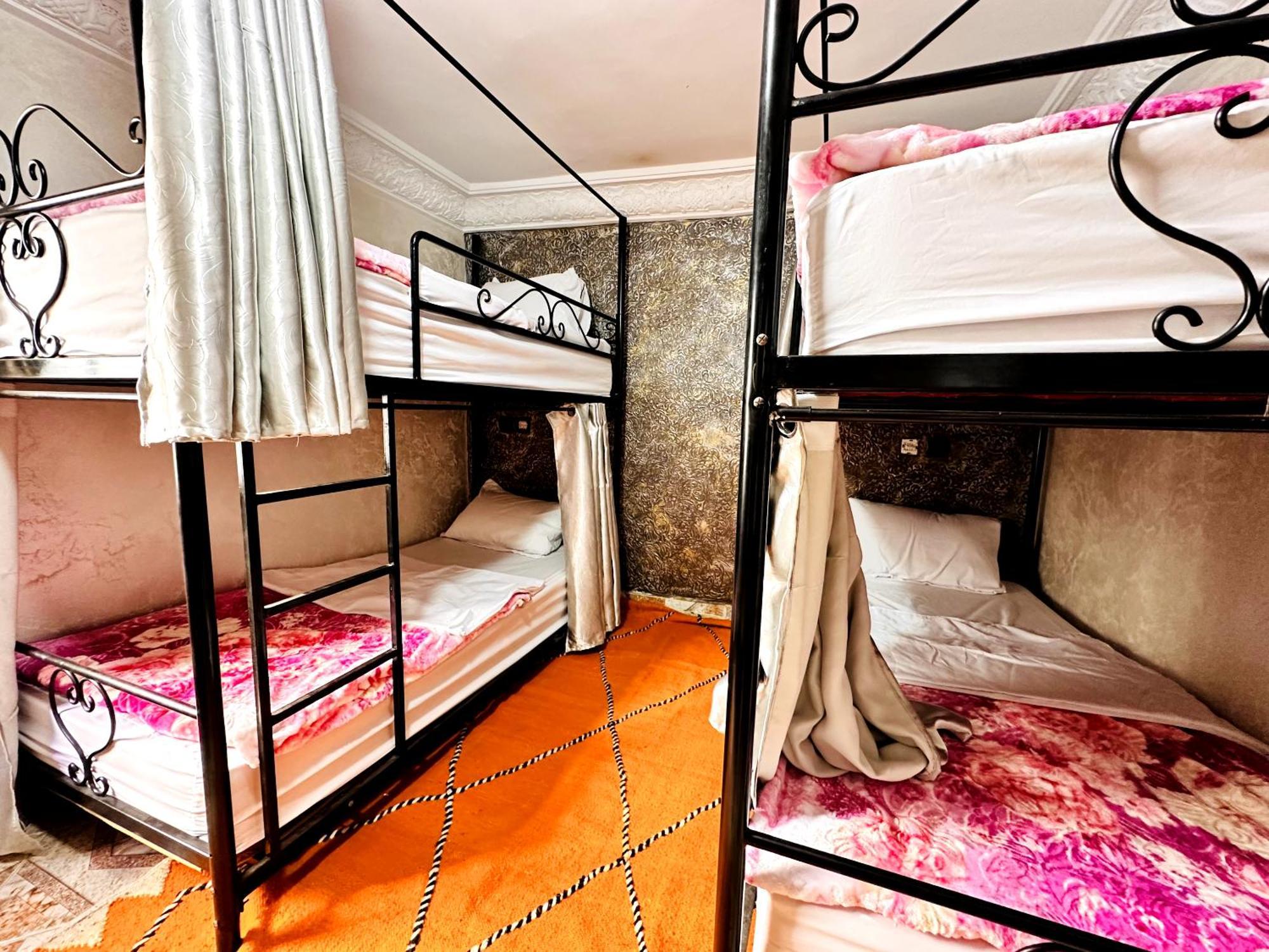 Atlas Hostel 塔哈佐特 外观 照片